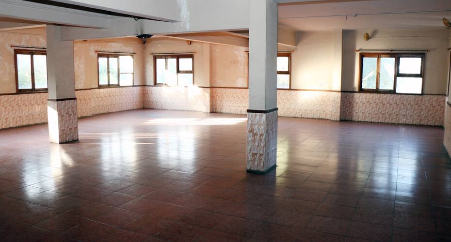 Hotel Indryani Motel, Pune 3